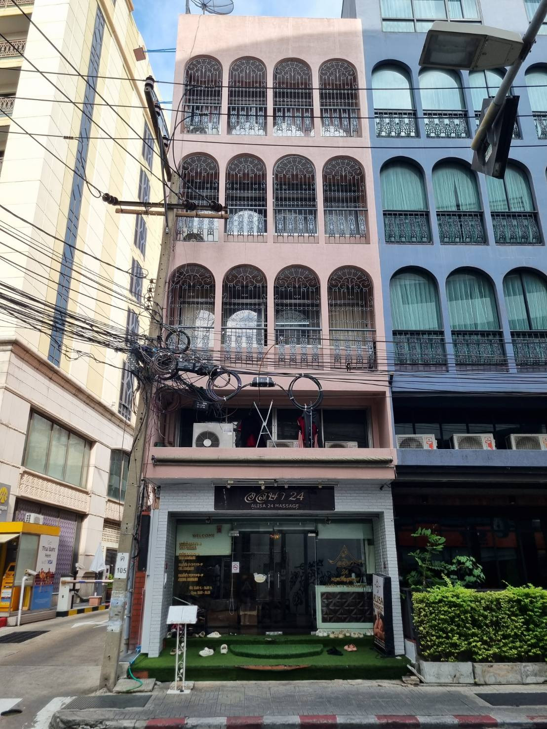 🔥 ขายอาคารพาณิชย์ทำเลทอง Prime Location ใจกลางสุขุมวิท 22! 🔥 ติดโรงแรมระดับชั้นนำ The Davis Bangkok แหล่งรวมนักท่องเที่ยวและต่างชาติ เดินสะพัดตลอดวัน! 🔥 ขายอาคารพาณิชย์ทำเลทอง Prime Location ใจกลางสุขุมวิท 22! 🔥 ติดโรงแรมระดับชั้นนำ The Davis Bangkok แหล่งรวมนักท่องเที่ยวและต่างชาติ เดินสะพัดตลอดวัน!