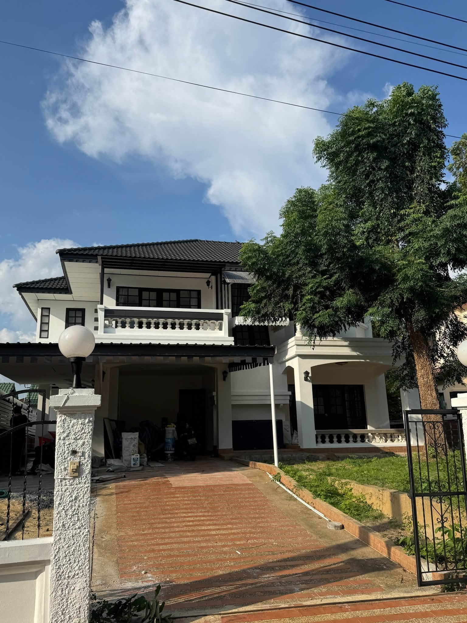  สัมผัสความเหนือระดับในสังคมคุณภาพระดับพรีเมียม บ้านหลังใหญ่ พื้นที่กว้างขวาง เป็นส่วนตัวสูง เหมาะสำหรับครอบครัวใหญ่ – รูปที่ 3