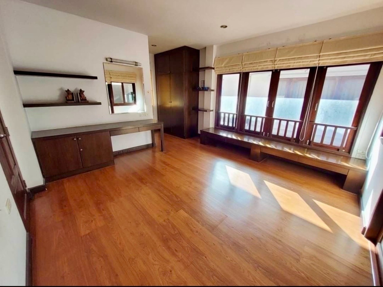 🏡🌿 ให้เช่าบ้านเดี่ยว 2 ชั้น สไตล์ไทยประยุกต์-ทรอปิคอล | บางใหญ่ – รูปที่ 3