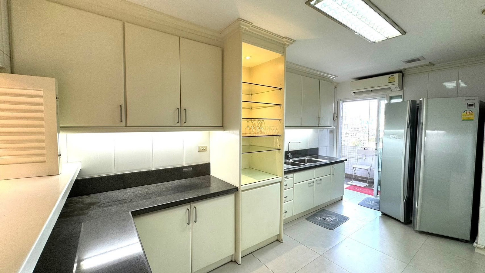 🔥 RARE 3-BEDROOM IN PRIME PHROM PHONG | 164 SQ.M. | THB 70K – รูปที่ 4