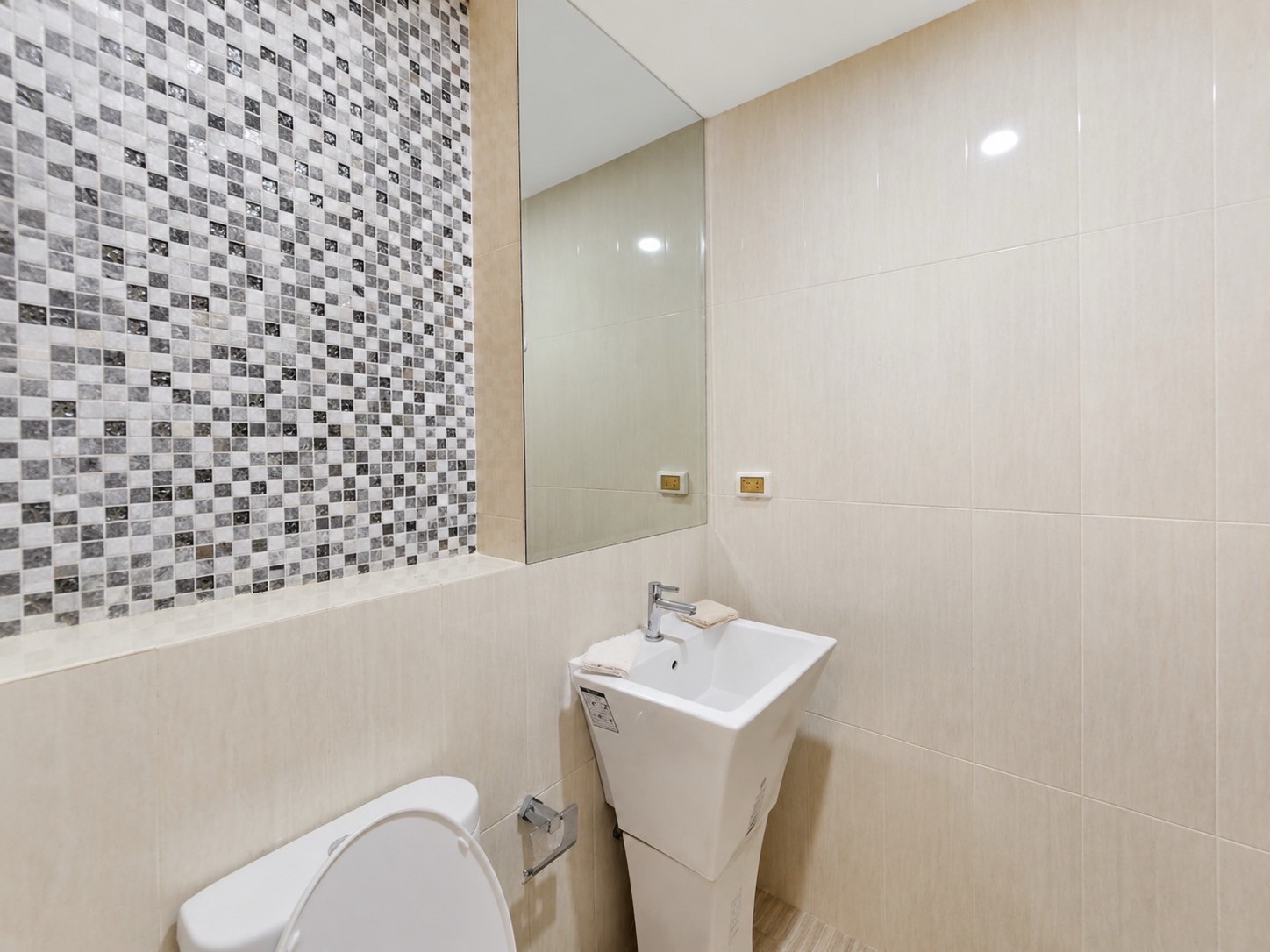 Life ratchadapisek ห่าง400 เมตร /33 fl./ 31.74 sqm./ 13,500 – รูปที่ 4