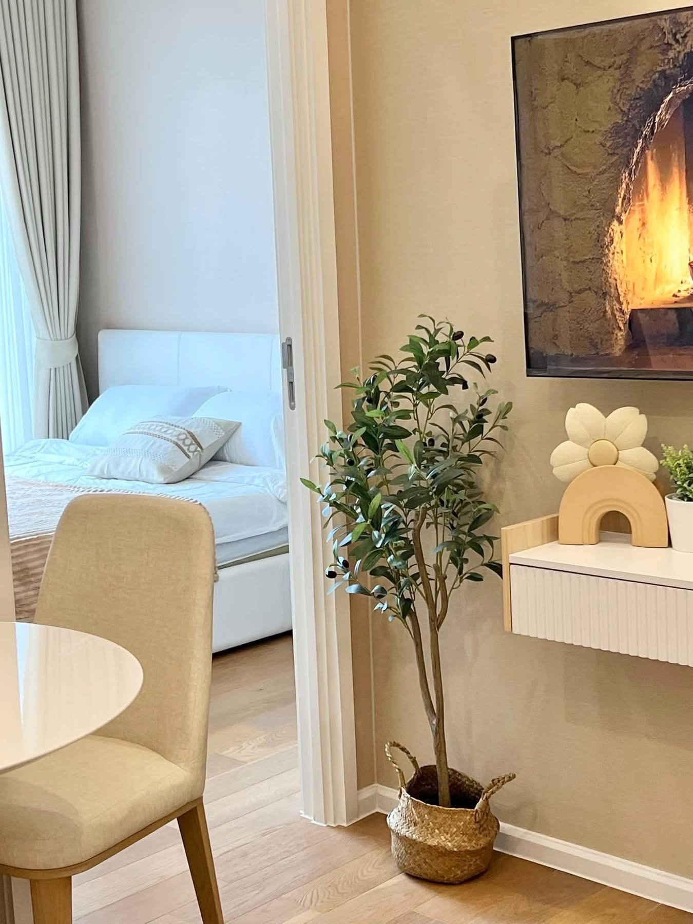 The Saint Residences 1 Bedroom 31 sq m. near MRT Phahon Yothin | 16,500 baht/month The Saint Residences 1 Bedroom 31 sq m. near MRT Phahon Yothin | 16,500 baht/month