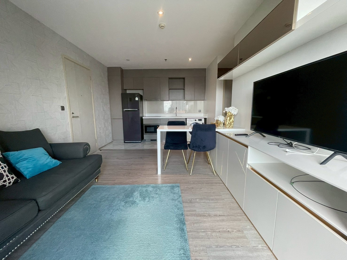 🟢 (FOR RENT) RHYTHM Ekkama Hot Deal!🔥 2 BR  71 sq m. Fully furnished |  Available for Viewing ⎯ 🚆 Near BTS Ekkamai