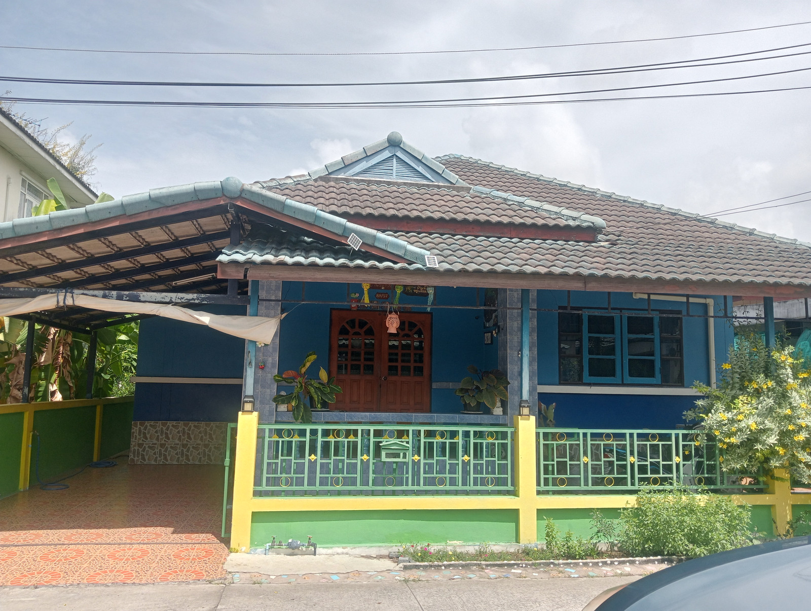 Single house for sale Single house for sale