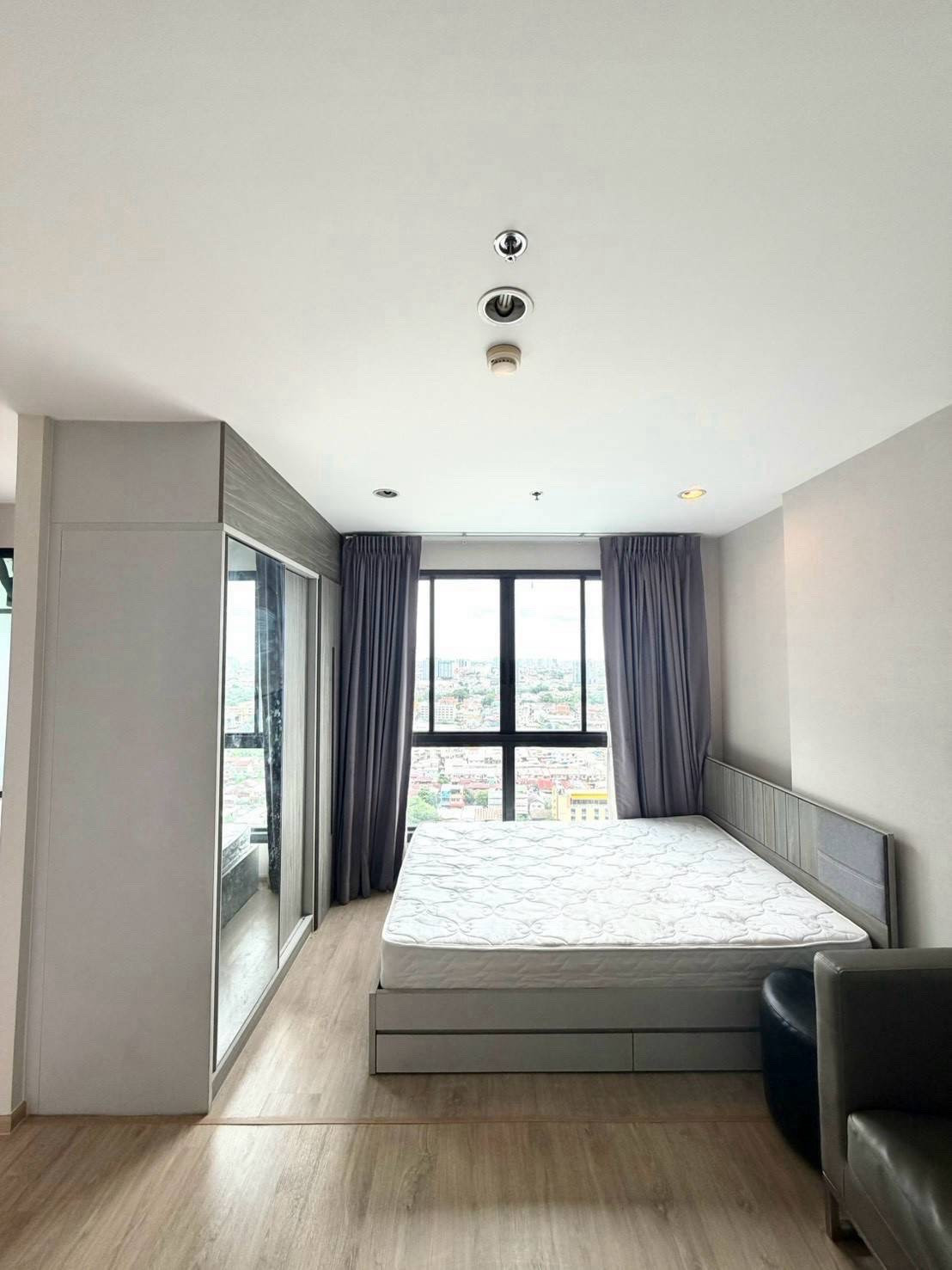 📢 For rent Ideo Sathorn-Thapra
