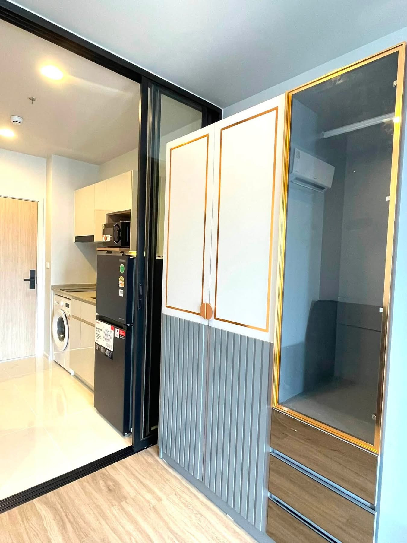 Condo for rent CULTURE Thonglor, beautiful room, very good view. Condo for rent CULTURE Thonglor, beautiful room, very good view.