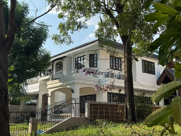 Ladawan - Srinakarin – รูปที่ 2