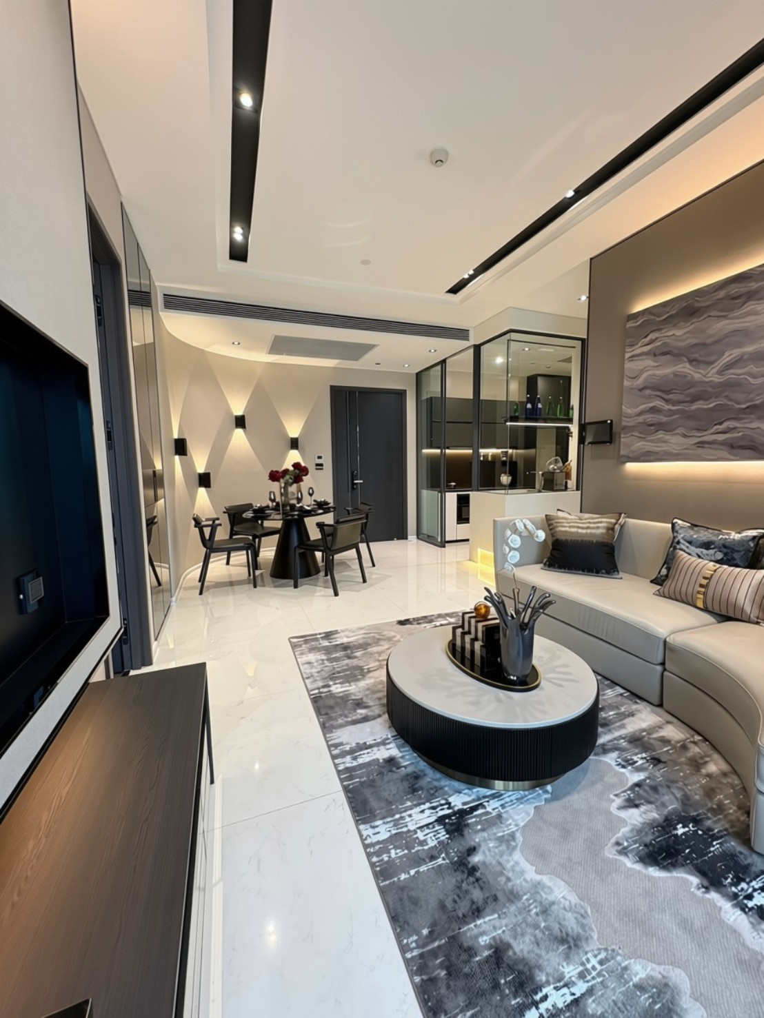The Bangkok Thonglor Com100％ ※Available from October 14　