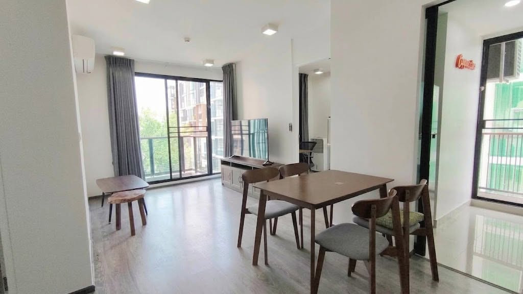 Condo for sale, ready to move in, 2 bedrooms, corner unit, Zelle Rattanathibet (Zelle Rattanathibet)