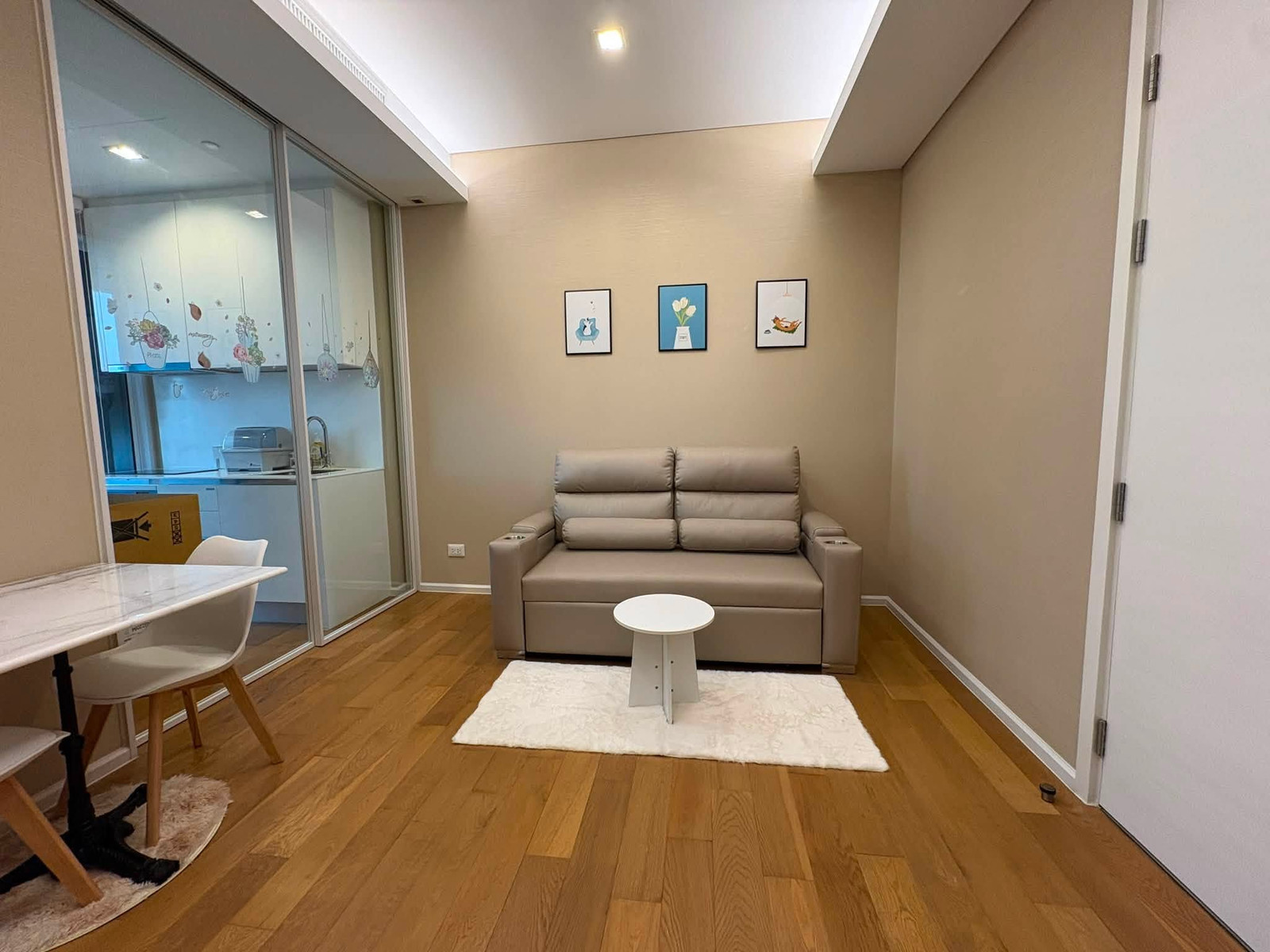 Condo for Rent The Saint Residences
