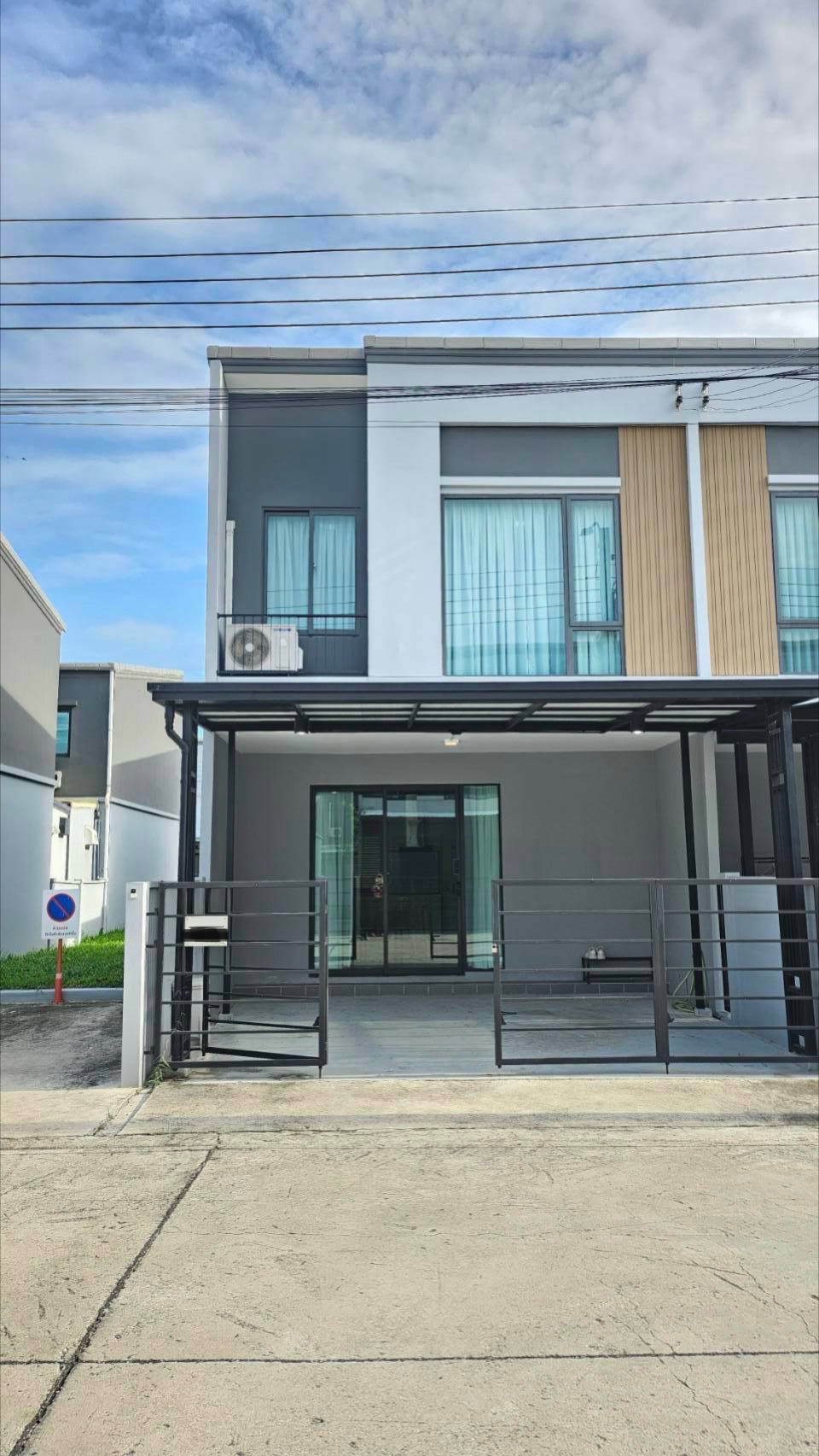 📍For rent Pleno Sukhumvit Bangna 2, near Mega Bangna, only 5 minutes. 📍For rent Pleno Sukhumvit Bangna 2, near Mega Bangna, only 5 minutes.