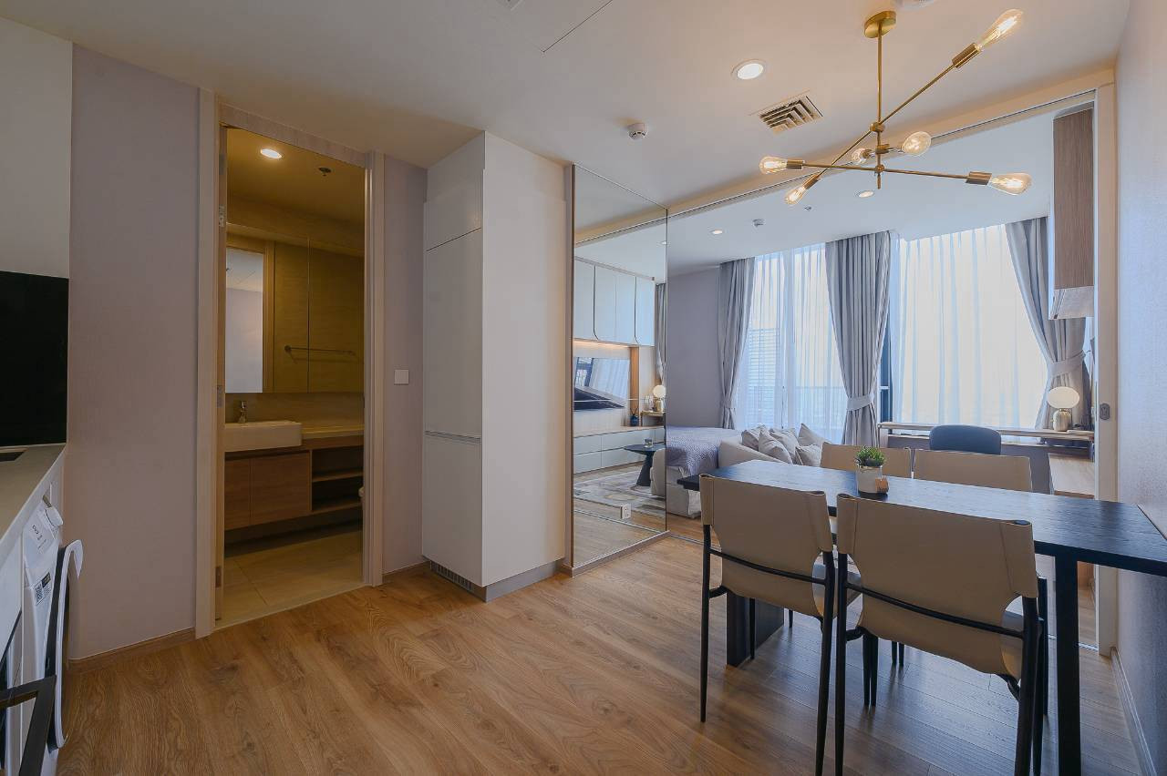 NSJ: Noble Form, 35 sq.m., 1 Bedroom, 1 Bathroom,Rental Price THB 40,000/month. NSJ: Noble Form, 35 sq.m., 1 Bedroom, 1 Bathroom,Rental Price THB 40,000/month.