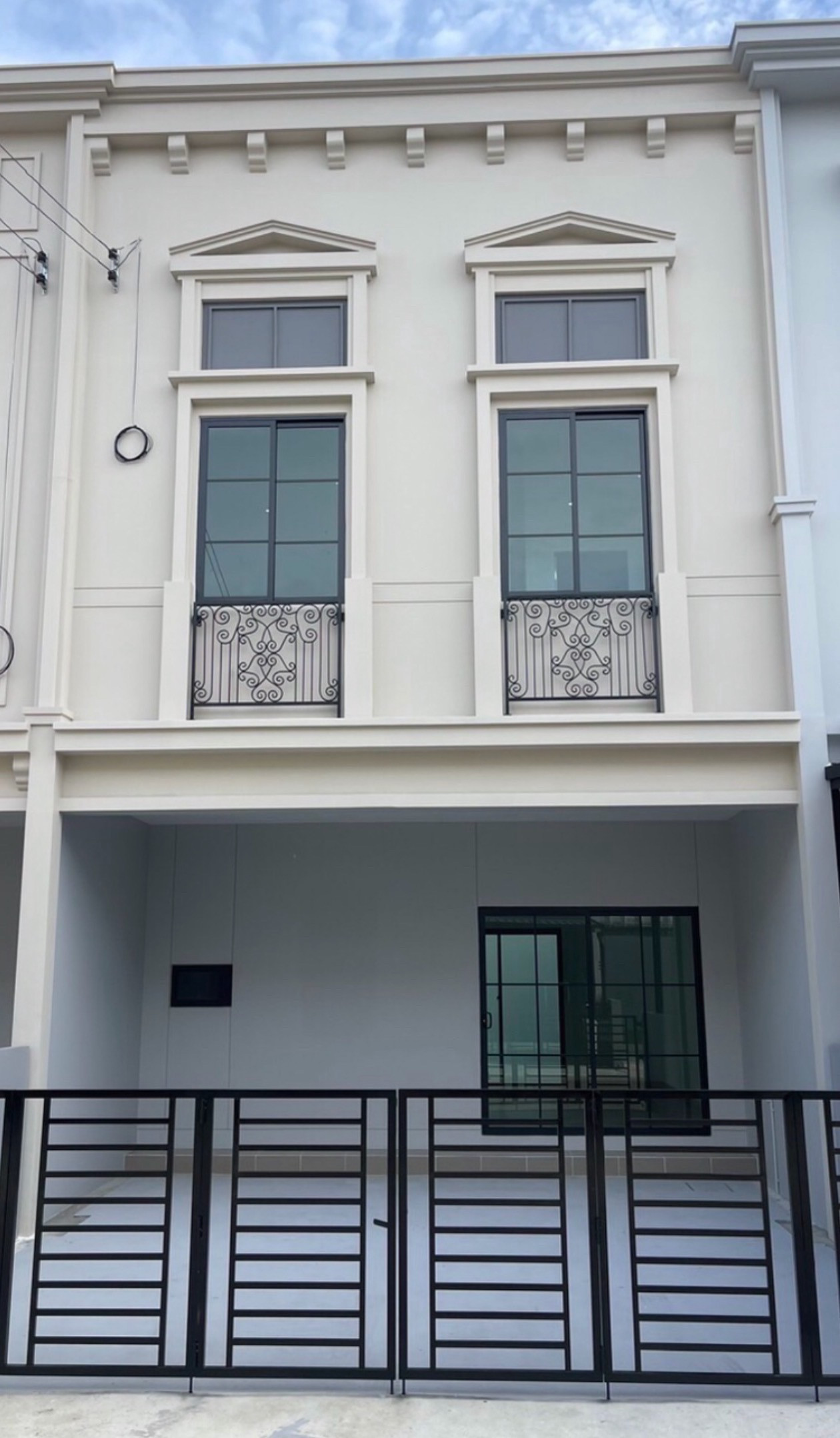 🟢 Townhome for rent, 2 floors, 130 sq m, 20 sq m, 4 bedrooms, complete furniture and electrical appliances. Ready to move in | Siri Place Phatthanakan 🟢 Townhome for rent, 2 floors, 130 sq m, 20 sq m, 4 bedrooms, complete furniture and electrical appliances. Ready to move in | Siri Place Phatthanakan