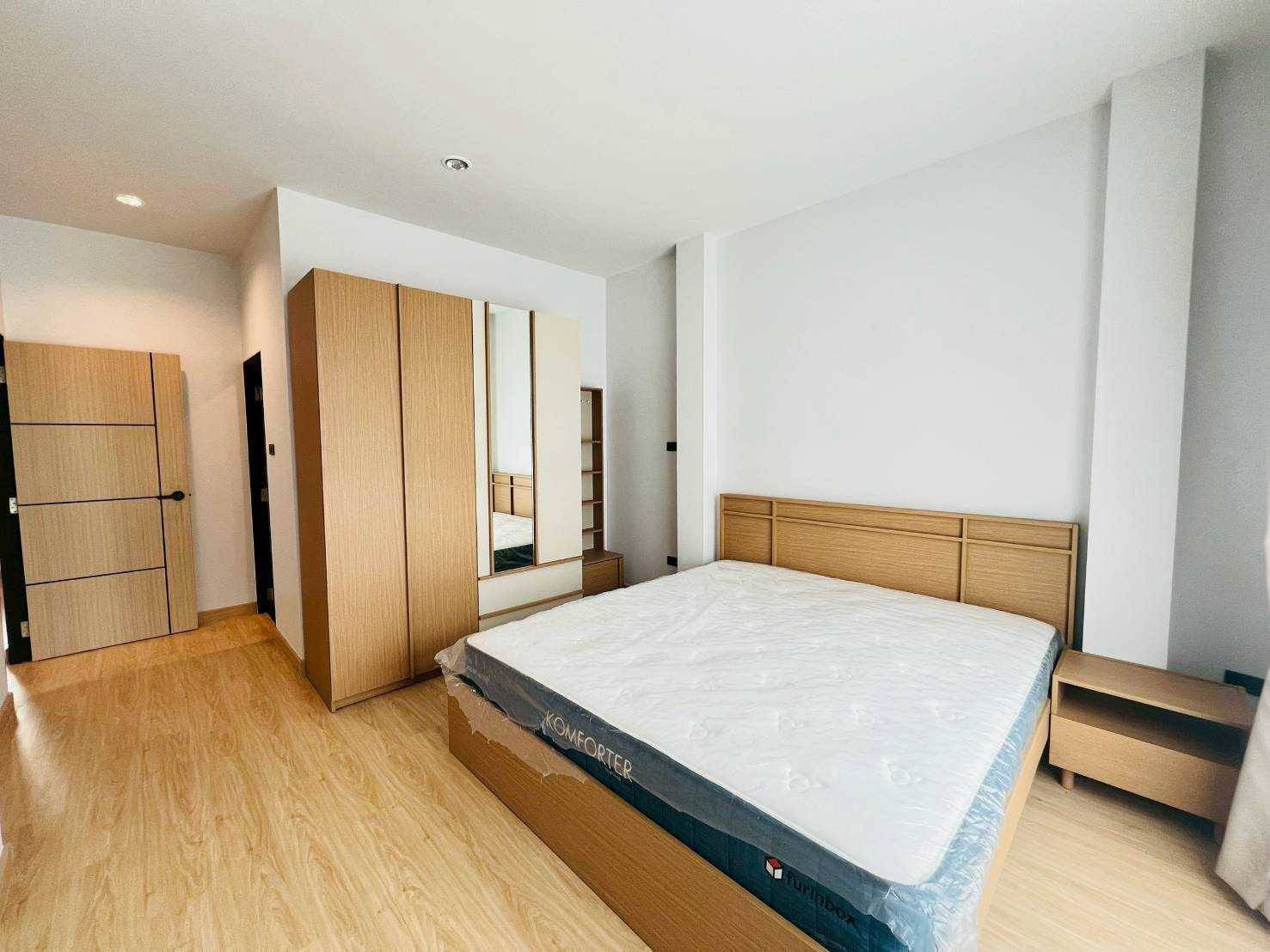 บ้านสร้างใหม่ 2 ชั้น ทำเลบ้านแหวน ซอยธารเจริญ 6 เฟอร์นิเจอร์ครบทั้งหลัง – รูปที่ 3