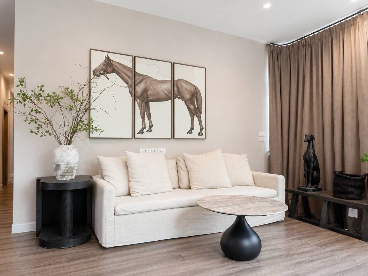 ขายด่วน 🌟 หลังมุมติดคลับเฮาส์ ✨ เฟอร์นำเข้าแบรนด์ดัง🏡 พร้อมอยู่ ขายด่วน 🌟 หลังมุมติดคลับเฮาส์ ✨ เฟอร์นำเข้าแบรนด์ดัง🏡 พร้อมอยู่