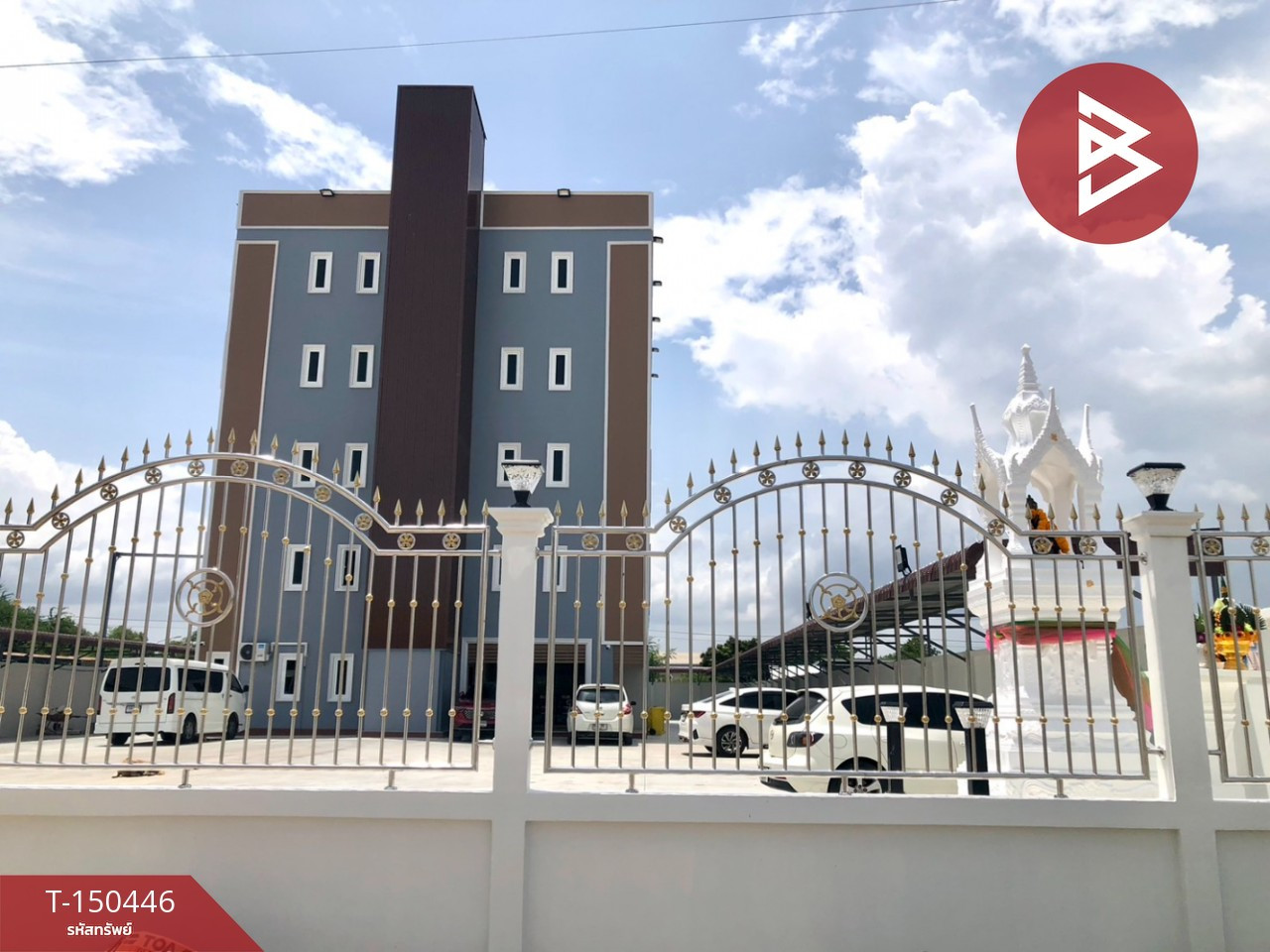 5-story apartment for sale, area 1 rai, Phra Samut Chedi, Samut Prakan. 5-story apartment for sale, area 1 rai, Phra Samut Chedi, Samut Prakan.
