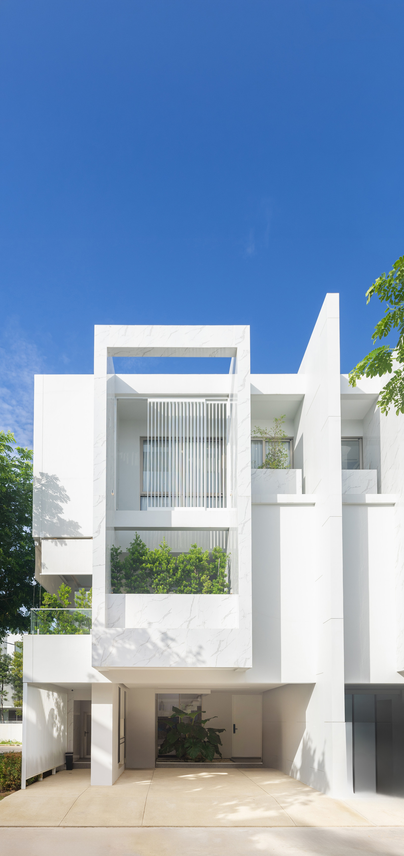 For Sale | Luxury 3-Storey Pool Villa in Prime Cherngtalay (From THB 25.63M) - Thalang, Phuket For Sale | Luxury 3-Storey Pool Villa in Prime Cherngtalay (From THB 25.63M) - Thalang, Phuket