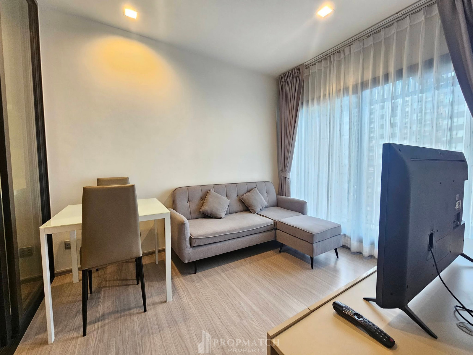 ✨Flash Deal ✨Life Asoke Hype (1Bed 1Bath 32SQM.) พร้อมอยู่ ! เพียง 23,000 บาทต่อเดือน Tel.0981315848 @propmatch ✨Flash Deal ✨Life Asoke Hype (1Bed 1Bath 32SQM.) พร้อมอยู่ ! เพียง 23,000 บาทต่อเดือน Tel.0981315848 @propmatch