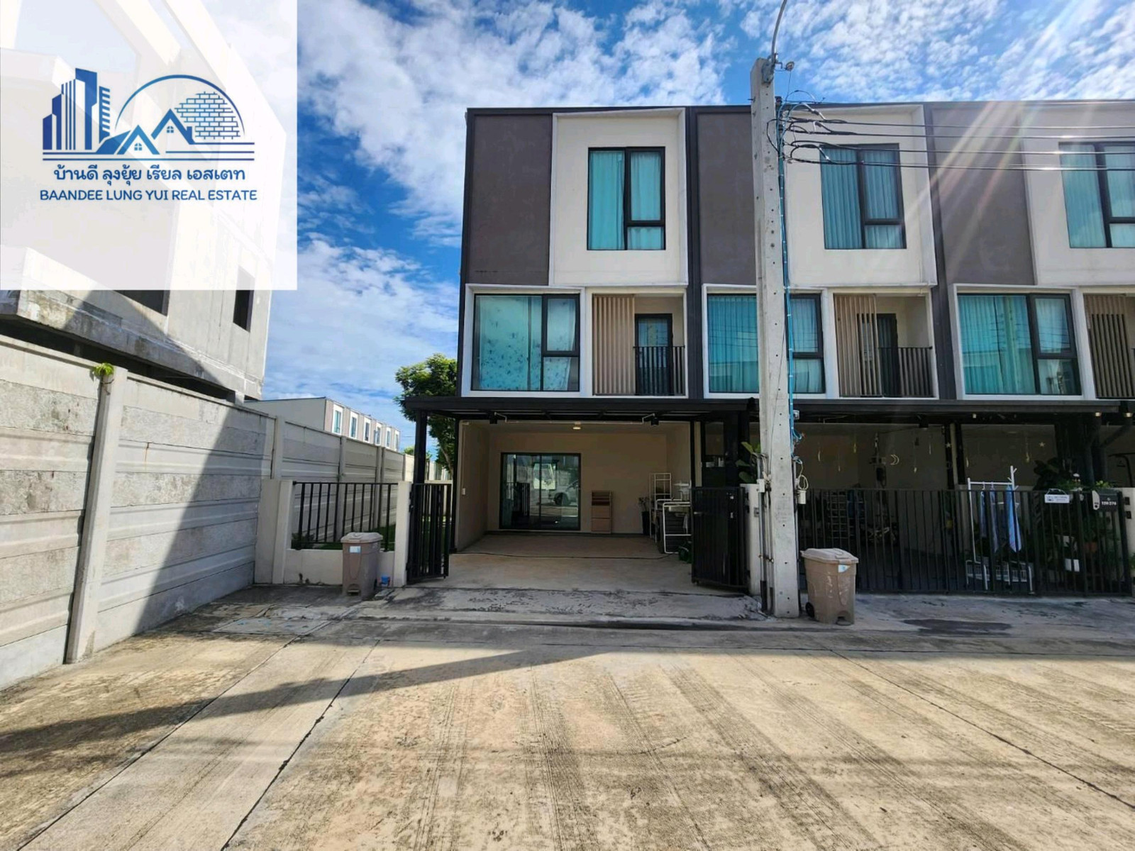 Townhome for rent, Altitude Kraf Bangna 🚇🚝🌏 Townhome for rent, Altitude Kraf Bangna 🚇🚝🌏