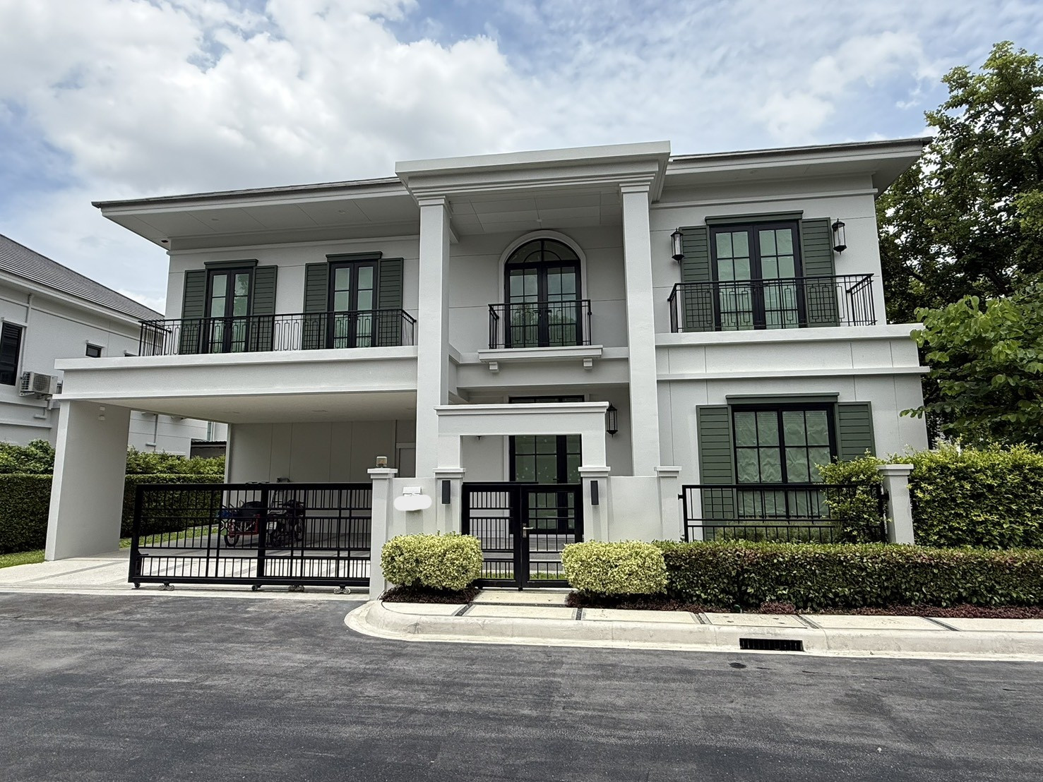 ขาย บ้านเดี่ยว 2 ชั้น เศรษฐสิริ ราชพฤกษ์-พรานนก บ้านใหม่ หลังมุม ตำแหน่งหายาก 