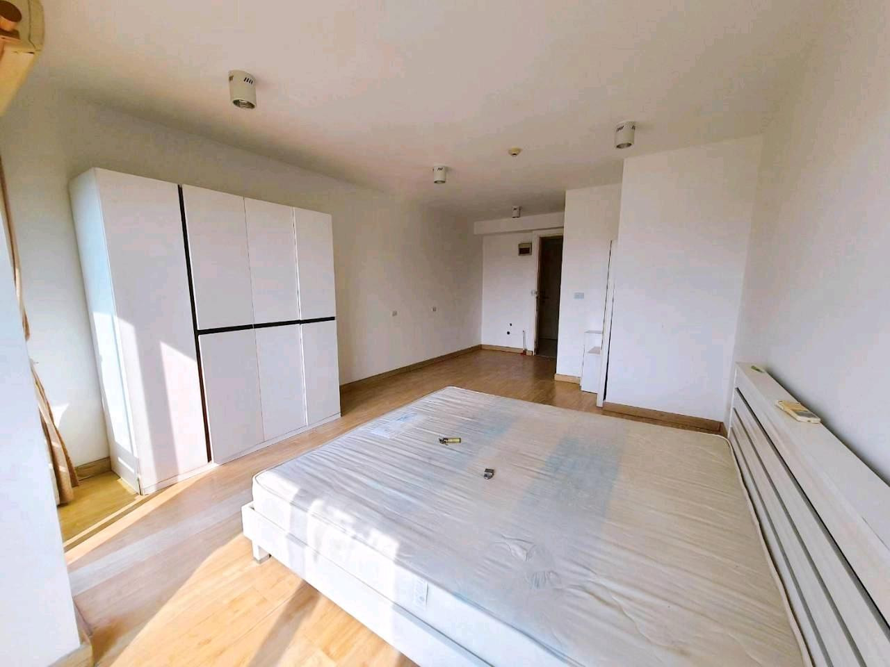 🔴 Urgent‼️Just 𝟵𝟵𝟬,𝟬𝟬𝟬 Condo 𝗜𝗥𝗜𝗦 𝗔𝘃𝗲𝗻𝘂𝗲 Lat Krabang Road near Suvarnabhumi ✈️ 🔴 Urgent‼️Just 𝟵𝟵𝟬,𝟬𝟬𝟬 Condo 𝗜𝗥𝗜𝗦 𝗔𝘃𝗲𝗻𝘂𝗲 Lat Krabang Road near Suvarnabhumi ✈️