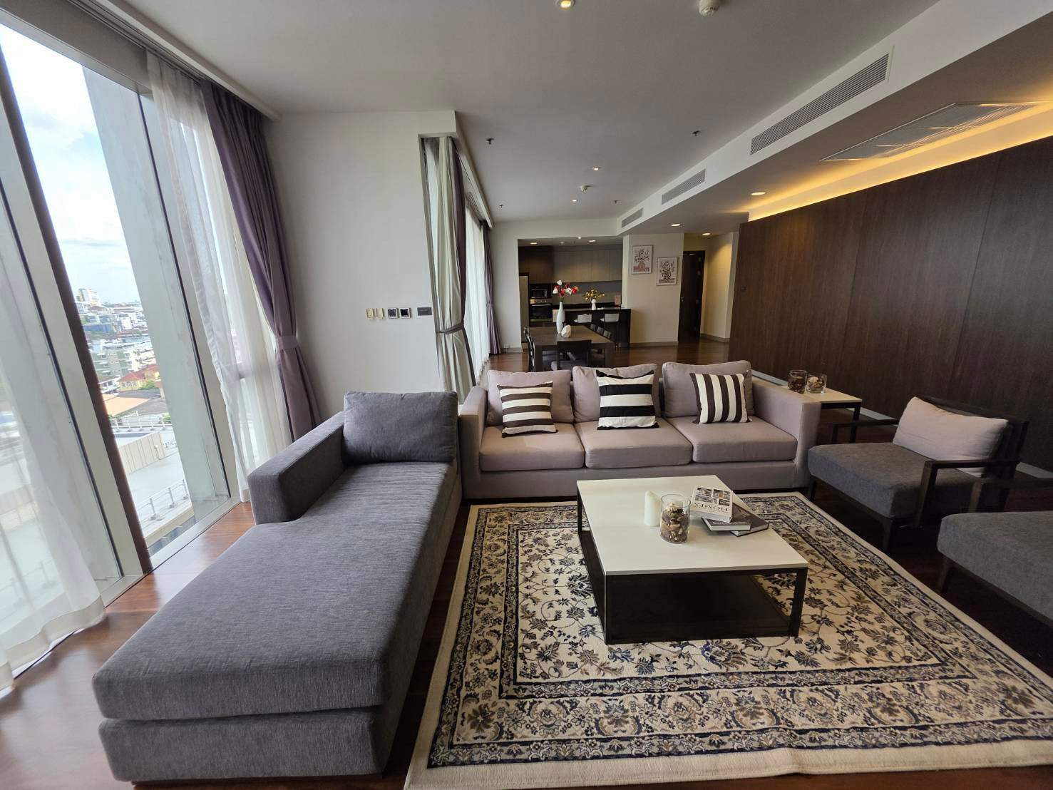 Rent Piya Residence 28 & 30 BTS Phrom Phong Type 4 bed Size 215 sqm.  – รูปที่ 2