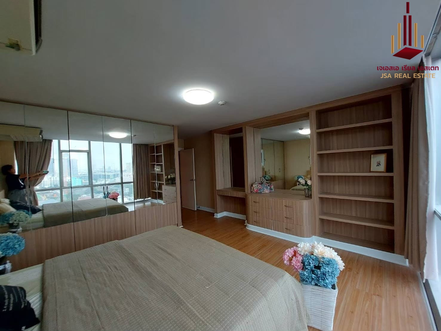 ✨ For Sale: Sarin Place Condo ✨ 💰 Only 6,300,000 THB ✨ For Sale: Sarin Place Condo ✨ 💰 Only 6,300,000 THB