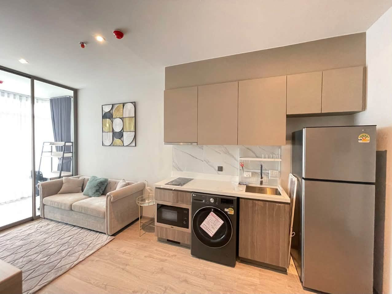 Rhythm Ekkamai Estate 18th floor 1 bedroom, 1 bathroom plus (with a study room) Area: 40 square meters Rhythm Ekkamai Estate 18th floor 1 bedroom, 1 bathroom plus (with a study room) Area: 40 square meters