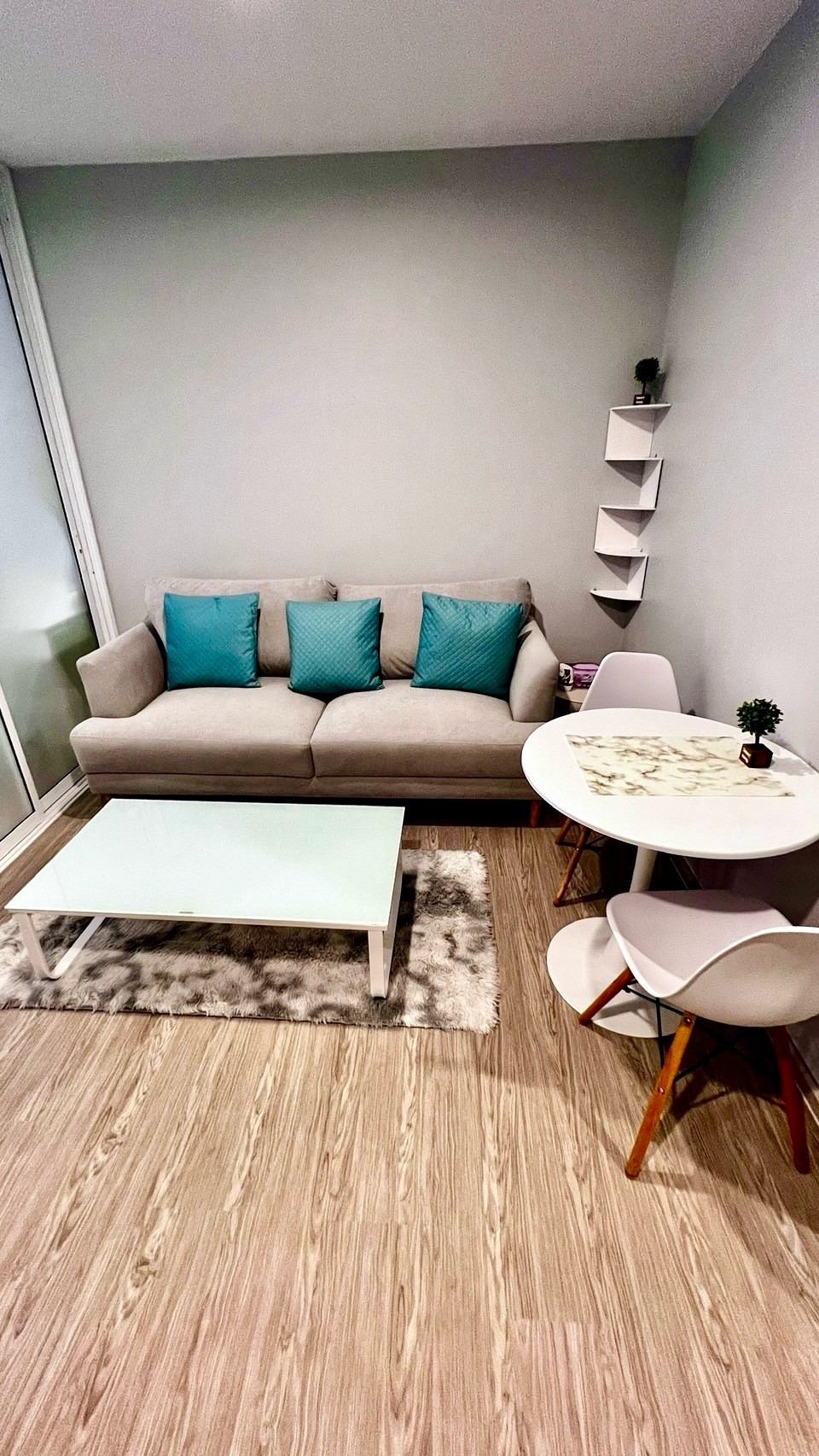 Condo for Rent แต่งสวย เฟอร์ครบ Built-in ทั้งห้อง – รูปที่ 2