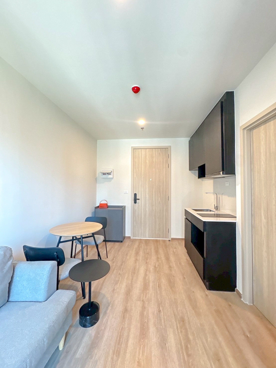 🚩For sale Nue District R9
