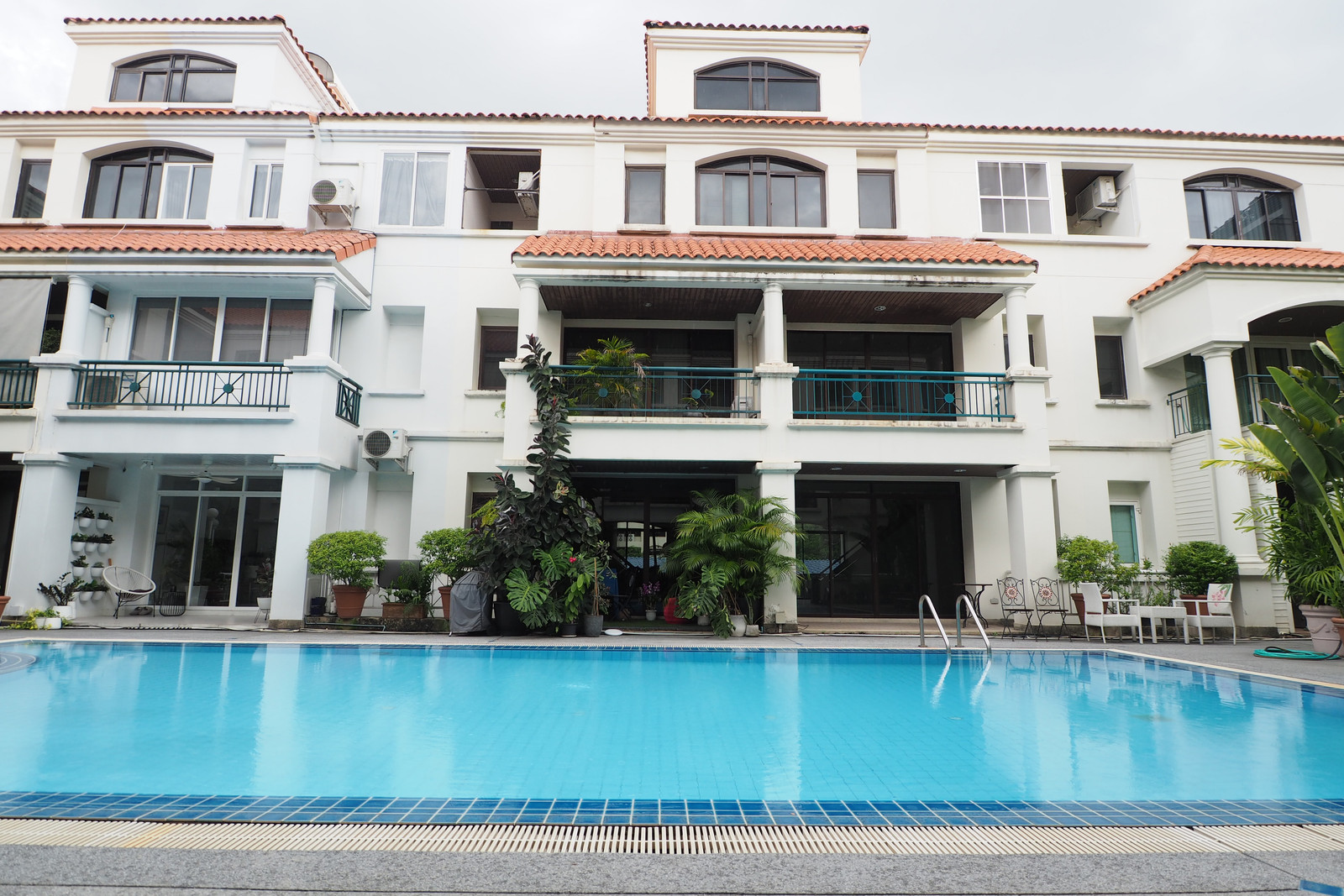 Townhome for sale, Private Sukhumvit 49, Thonglor 13, 12 private projects, private parking. With swimming pool Townhome for sale, Private Sukhumvit 49, Thonglor 13, 12 private projects, private parking. With swimming pool
