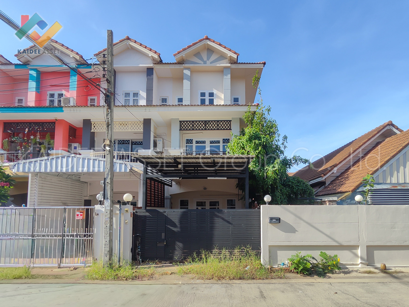 Promsuk Village Townhouse, Soi Rattanathibet 17, corner house Promsuk Village Townhouse, Soi Rattanathibet 17, corner house