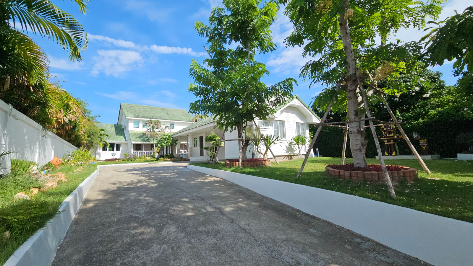 🏡 FOR RENT | Ready to move in - Luxury Villa · Palm Hill Estate 🏡 FOR RENT | Ready to move in - Luxury Villa · Palm Hill Estate