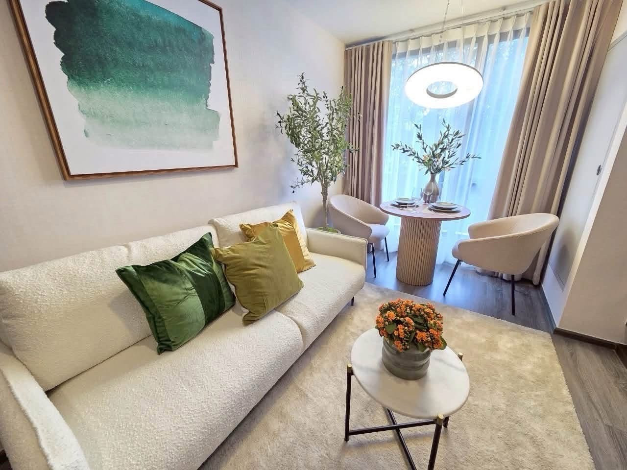 ✨Beautiful room, newly decorated, ready to move in, Ideo Mobi Sukhumvit 40.