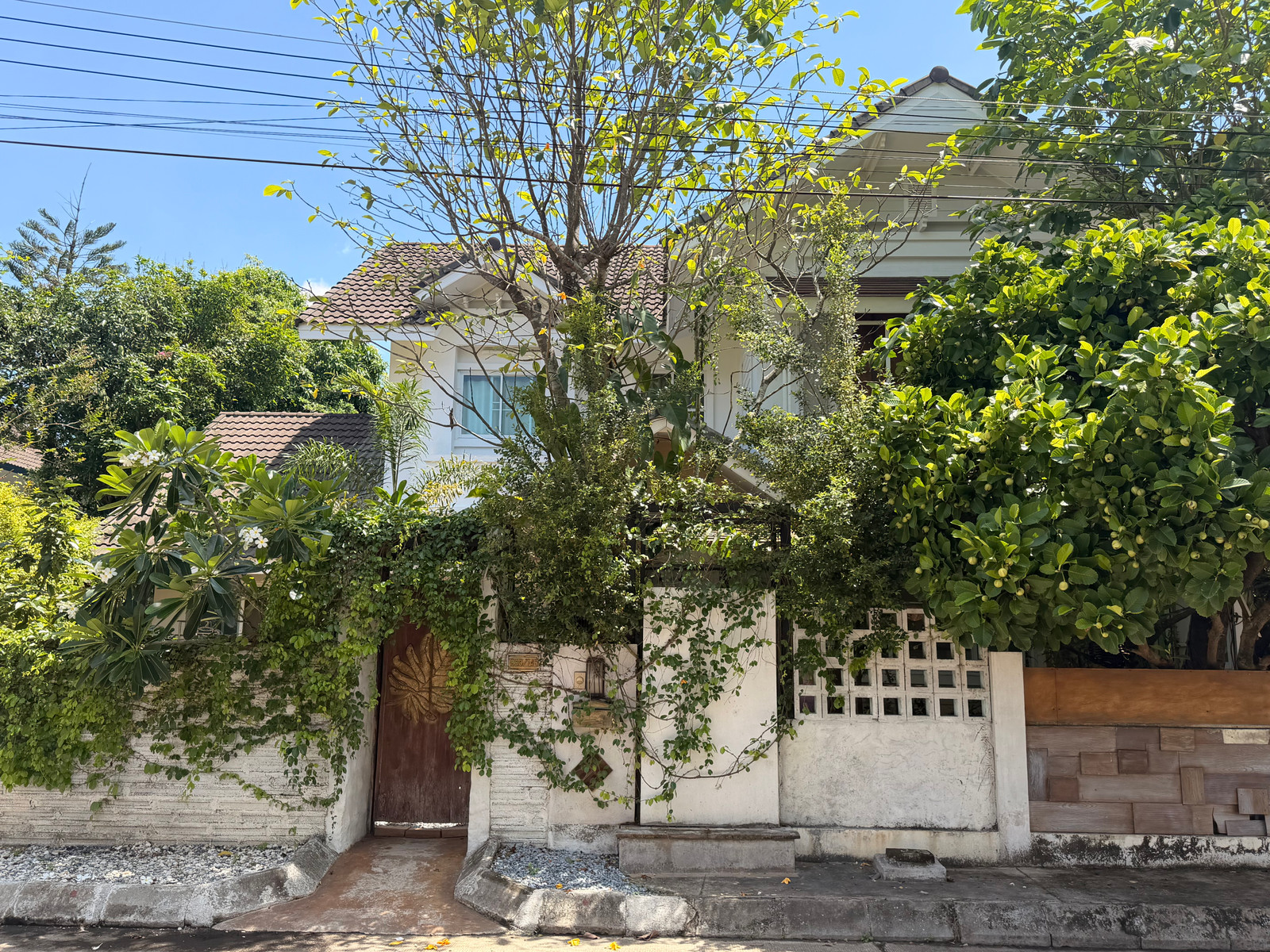 บ้านเดี่ยว 2 ชั้น พร้อมอยู่ ทำเลรอบเวียง — ใกล้สนามบิน โรงเรียน สนามกีฬา และห้าง บ้านเดี่ยว 2 ชั้น พร้อมอยู่ ทำเลรอบเวียง — ใกล้สนามบิน โรงเรียน สนามกีฬา และห้าง