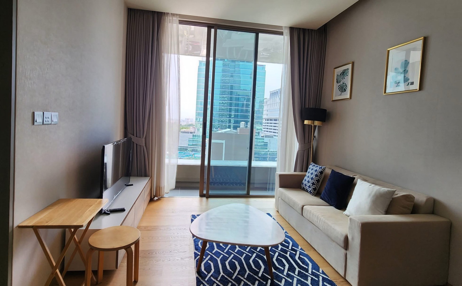 🌇 Saladaeng One, ready to move in, location in the heart of the city, convenient travel, beautiful room, good view, ready to move in, near BTS. 🌇 Saladaeng One, ready to move in, location in the heart of the city, convenient travel, beautiful room, good view, ready to move in, near BTS.