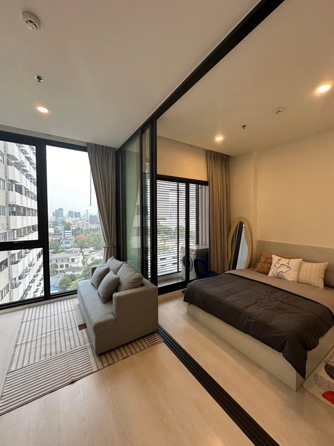 [For Rent] คอนโด แมสซารีน รัชโยธิน 〰️ ห้องใหญ่ แต่งสวย พร้อมอยู่ได้เลย 🛋️