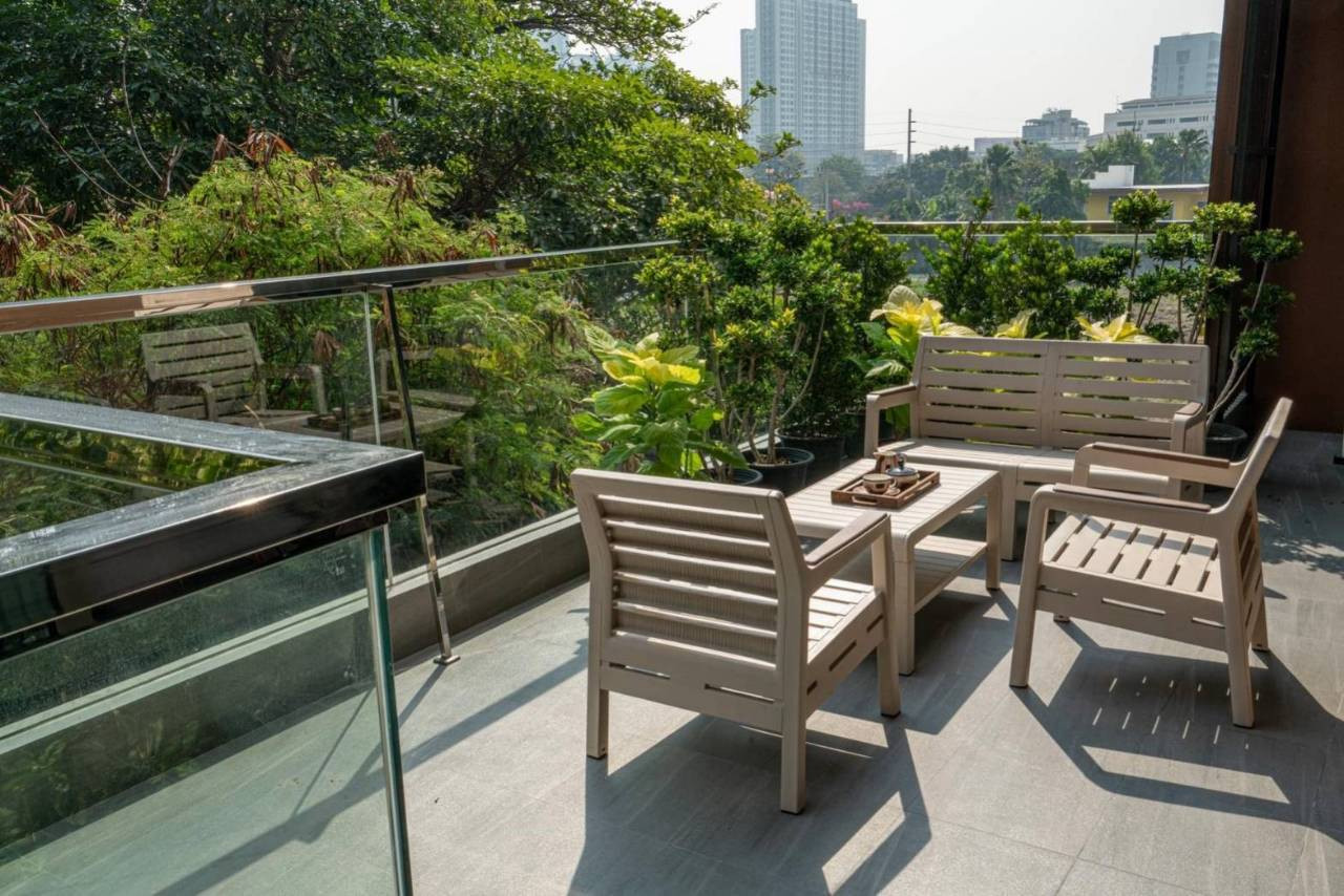 🔥 RARE FIND IN THONGLOR | 3BEDROOMS I CAT- FRIENDLY | ONLY THB 75K [ NEGOCIABLE] ! 🔥