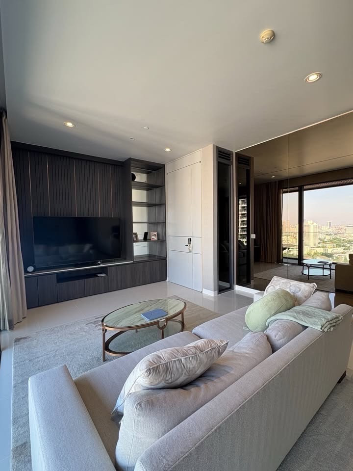 ⭐️ 𝗩𝗶𝘁𝘁𝗼𝗿𝗶𝗼 𝗦𝘂𝗸𝗵𝘂𝗺𝘃𝗶𝘁 𝟯𝟵 ⭐️ ⭐️ 2 Bedrooms 3 Bathrooms For Rent⭐️ ** RENTAL PRICE : 150,000 Baht / month – รูปที่ 2