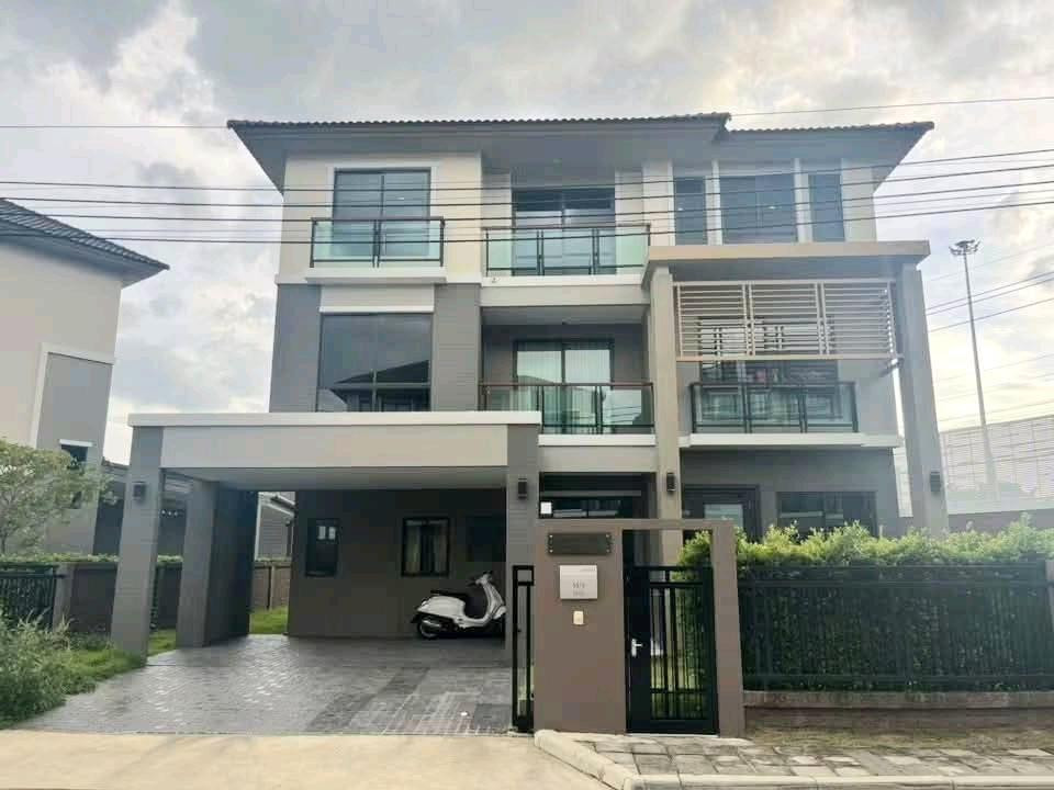 🔥🔥For sale and rent, 3-story detached house in the Passorn Wongwaen-Ramindra project. Location along the motorway, convenient travel, close to Fashion Island and the Pink Line MRT. 🔥🔥For sale and rent, 3-story detached house in the Passorn Wongwaen-Ramindra project. Location along the motorway, convenient travel, close to Fashion Island and the Pink Line MRT.