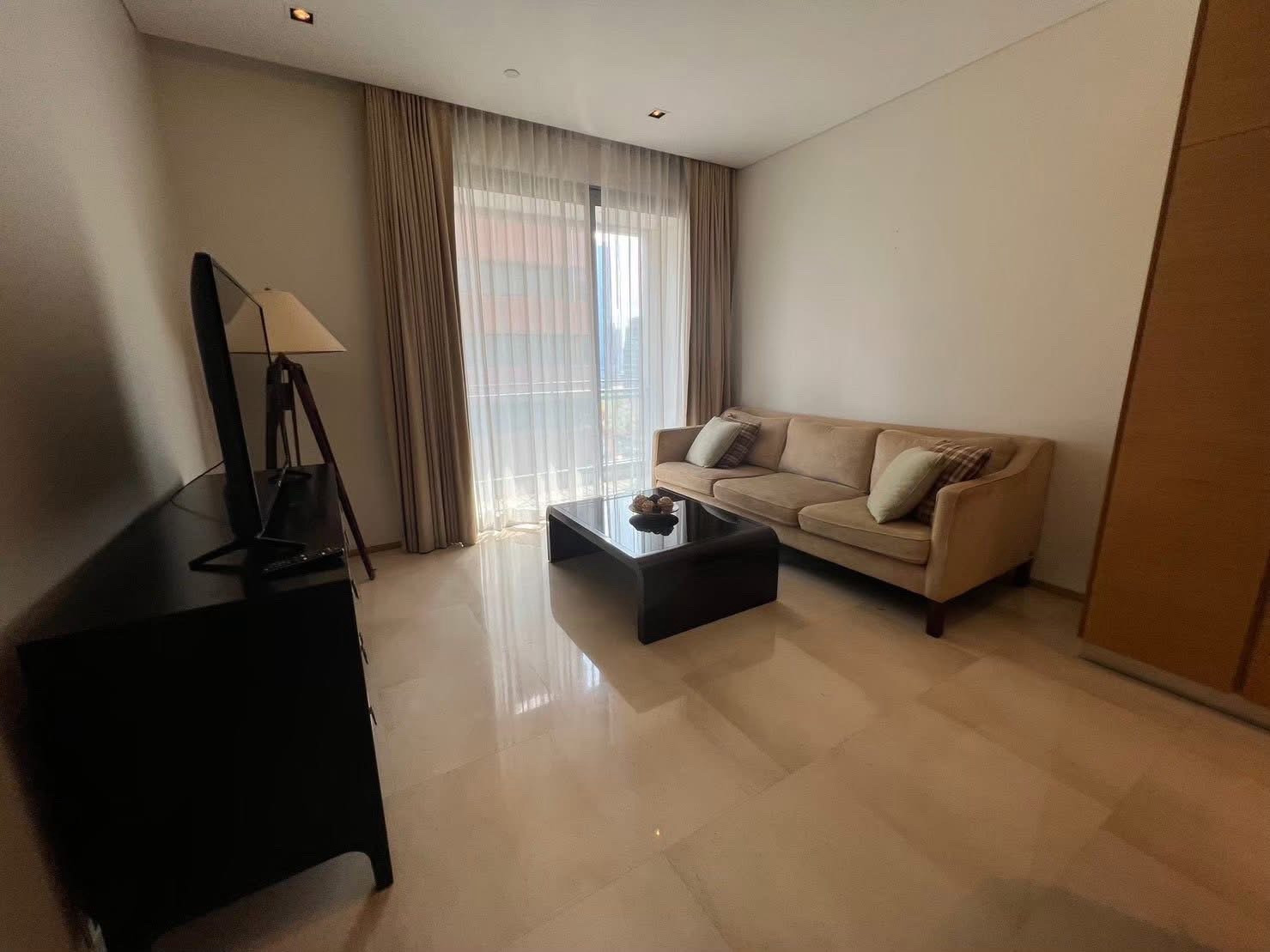 🌃 Saladaeng Residences, ready to move in, location in the heart of the city, convenient to travel.