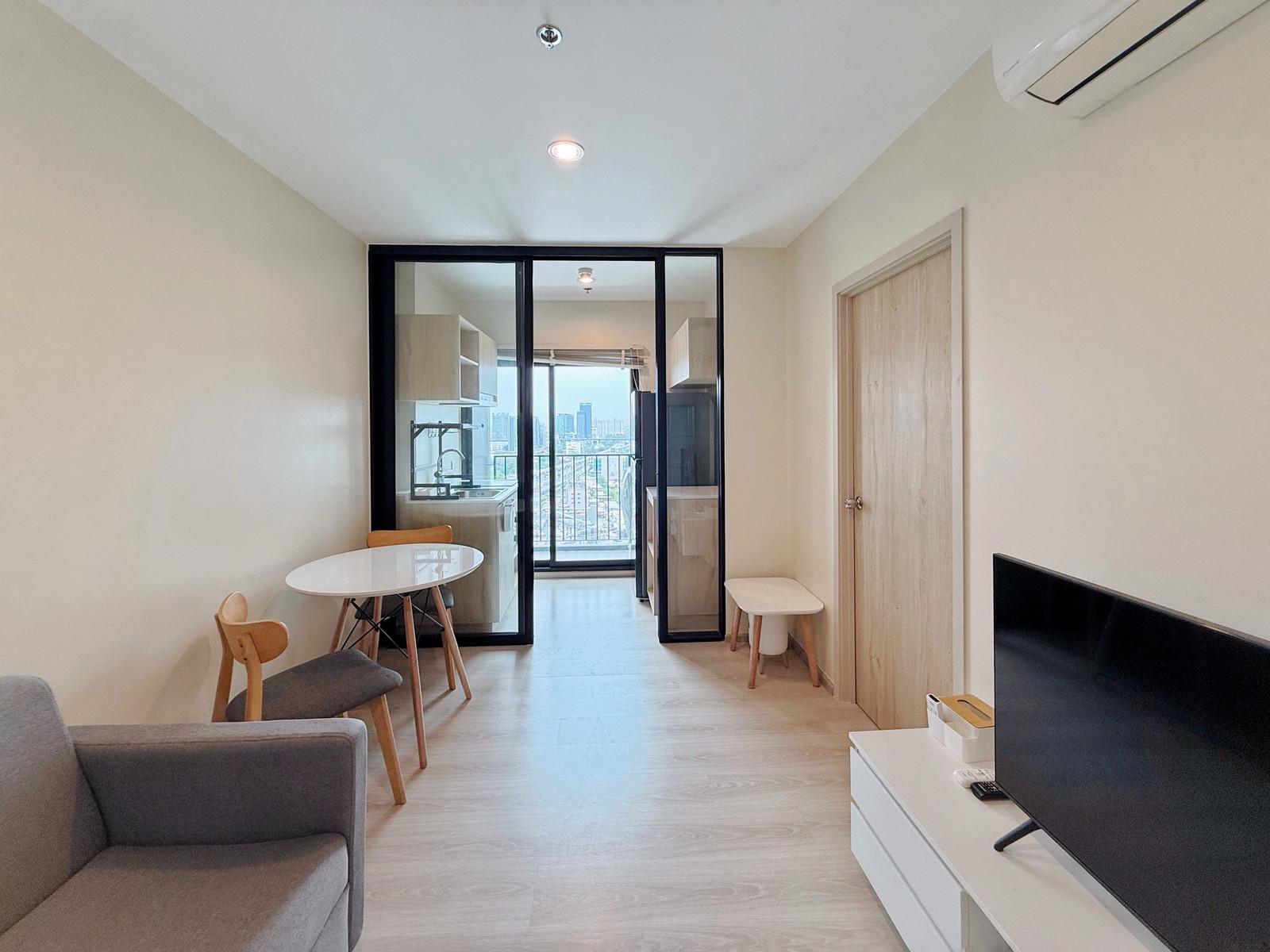 🔥 Condo for [ Rent ] – ONLY 13,000 THB/month | High Floor | Fully Furnished 