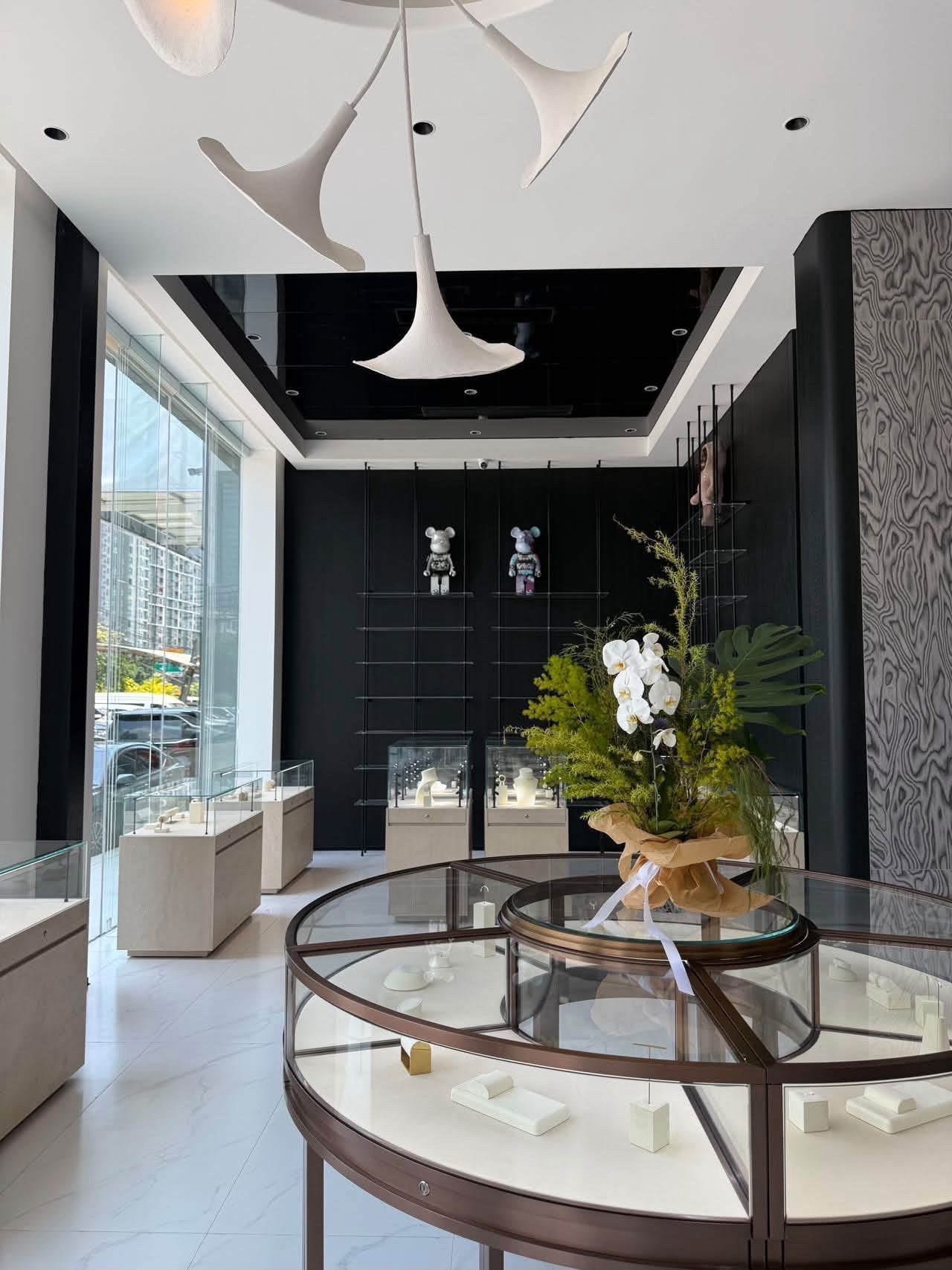 📌ปล่อยเช่า : Stand Alone Office ในพระราม 9 , 4 ชั้น , 1300 ตรม   📌Rent : Stand Alone Office In Rama 9 , 4 Storeys , 1300 sqm  • Medical / Aesthetic Clinic • Corporate Office / HQ • Spa & Wellness Center • Showroom / Luxury Business  🔥🔥Rental Price: 40 – รูปที่ 4