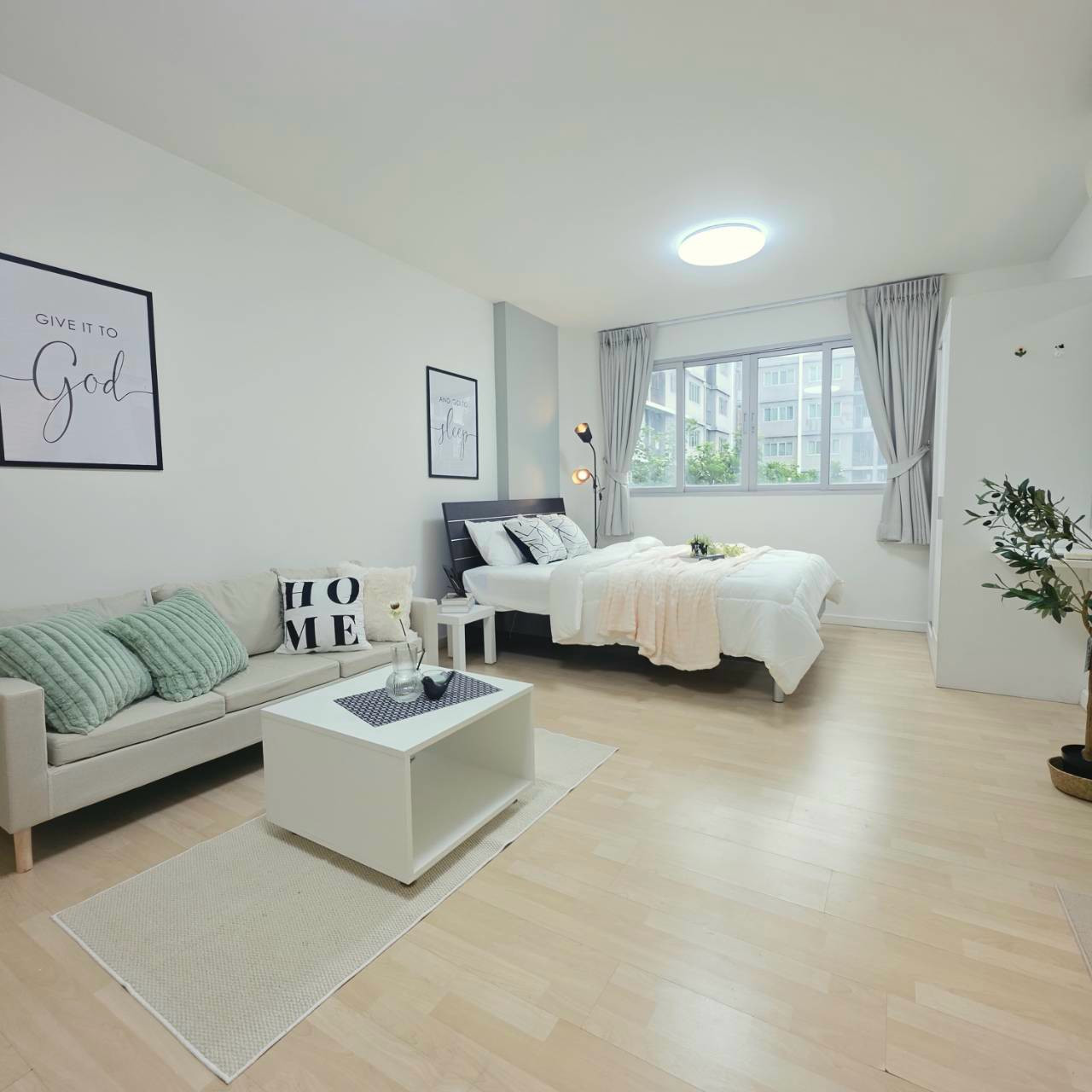 The best room in the project, D Condo Ramintra, price only 1.359 million baht, Building C, 3rd floor, size 29 sq m., studio room. – รูปที่ 3