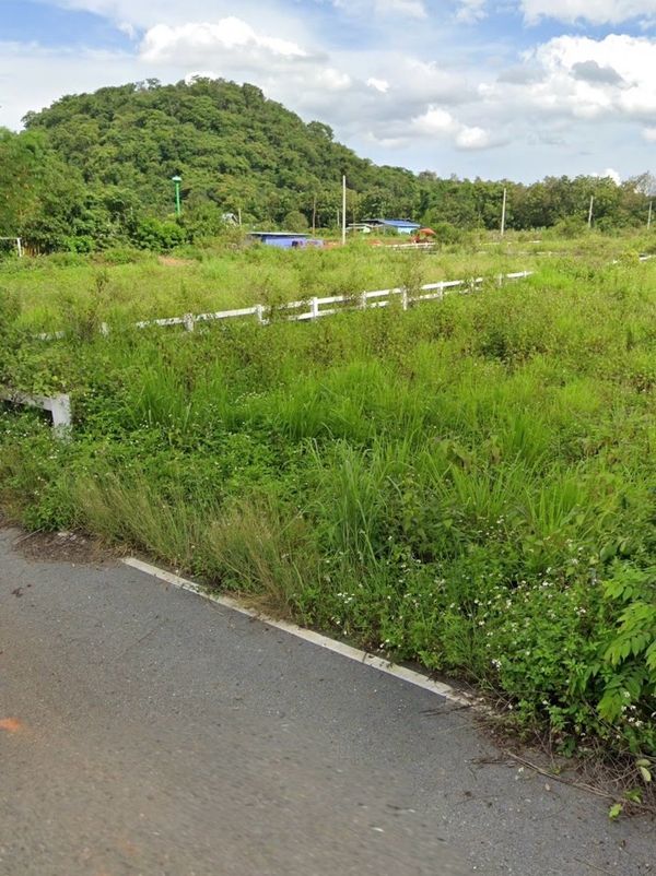 1 Rai Land moutain view for Sale in Khlong Muang, Khao Yai at 2,500,000 Baht, Ideal for a Holiday Home or Investment