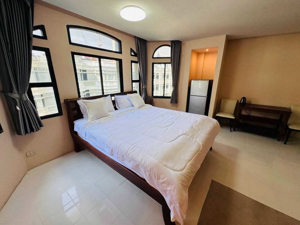  ให้เช่าทาวน์โฮมสุขุมวิท 31 | 4 ห้องนอน ใกล้ BTS อโศก 