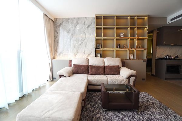 Siamese Exclusive Queens for rent 2 beds 2 bath 78 sqm 60,000 per month 