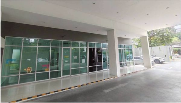 ขาย Shop ใต้คอนโด พร้อมผู้เช่า 7-Eleven 📍คอนโด ยู รัชโยธิน | 40.69 ตร.ม. | ราคาขาย 3,490,000 ลบ| ฟรี !!! ทุกค่าใช้จ่ายในการโอนกรรมสิทธิ์ | ติดต่อนัดชม 📞: 065-626-5636 (คุณกี้)