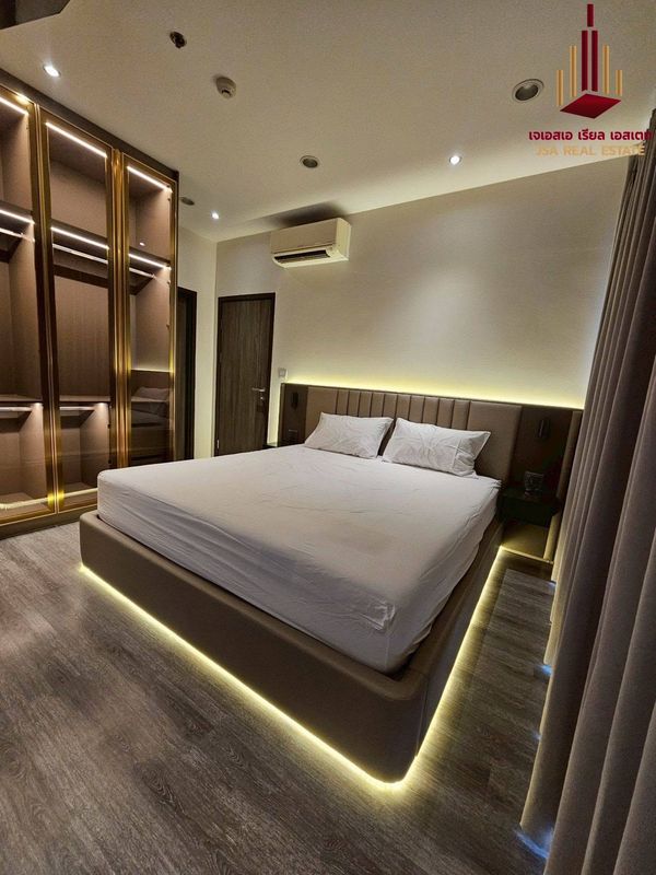 ✨ For Sale: Ideo Mobi Asoke Condo ✨ 💰 Only 11,500,000 THB