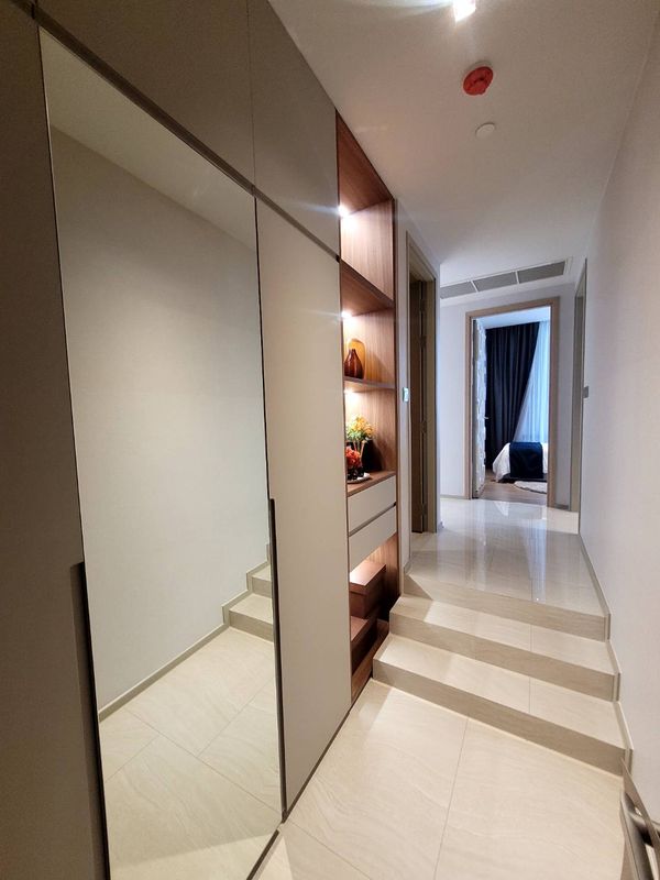 ด่วน ห้องสุดท้ายของโครงการ 2 ห้องนอน 2 ห้องน้ำ Ashton silom สนใจติดต่อ 065-464-9497